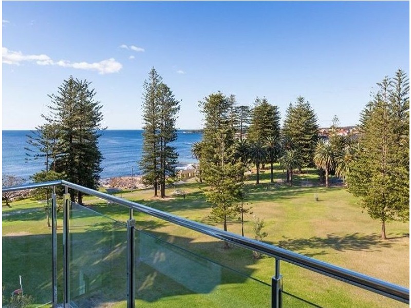 21 Coast Avenue, Cronulla NSW 2230