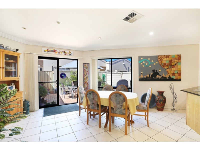 2/5-9 Ellis Street, Sylvania NSW 2224