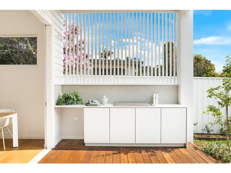 3b Wills Rd, Woolooware NSW 2230