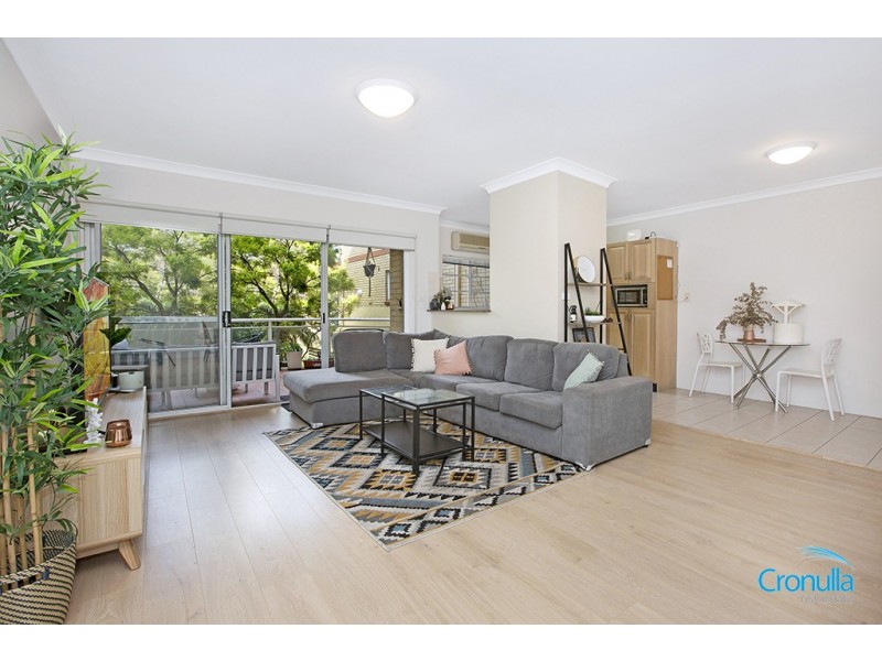 2/10-14 Searl Road, Cronulla NSW 2230