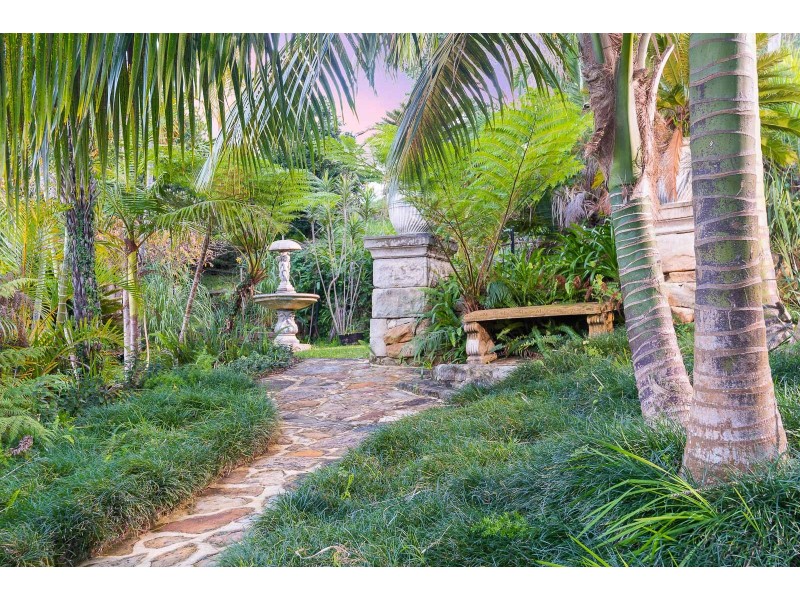 25 Korokan Road, Lilli Pilli NSW 2229