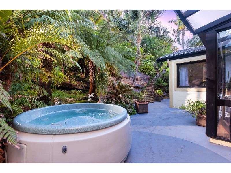 25 Korokan Road, Lilli Pilli NSW 2229