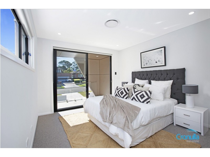 12a Hill St, Woolooware NSW 2230
