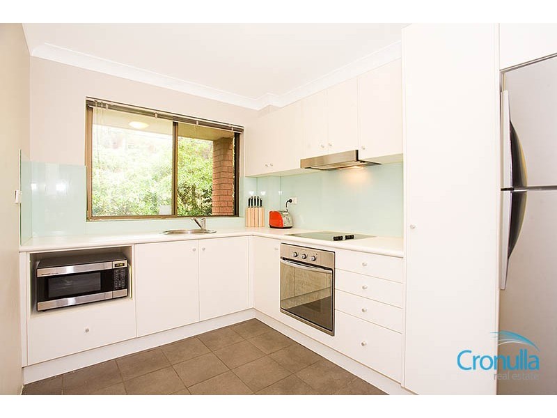14/63  Auburn St, Sutherland NSW 2232