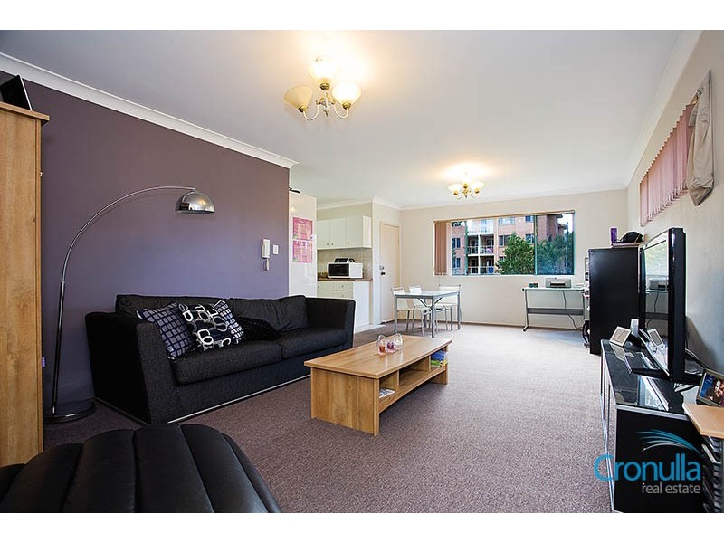 1/35-37 Judd Street, Cronulla NSW 2230