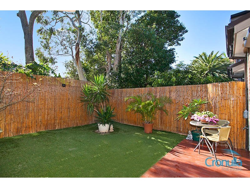 14/96 Yathong Road, Caringbah NSW 2229