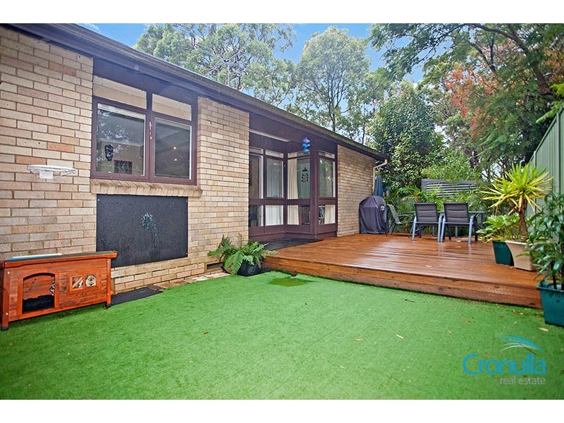 17 82-84 Yathong Road, Caringbah NSW 2229