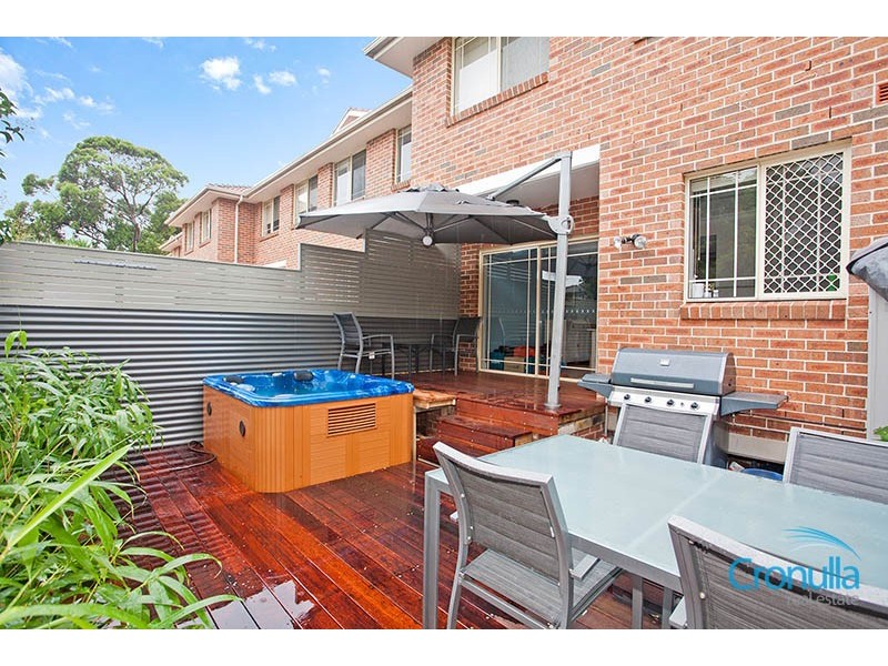 13/201-205 Willarong Rd, Caringbah NSW 2229