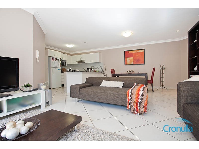 10/8-10 Croydon St, Cronulla NSW 2230