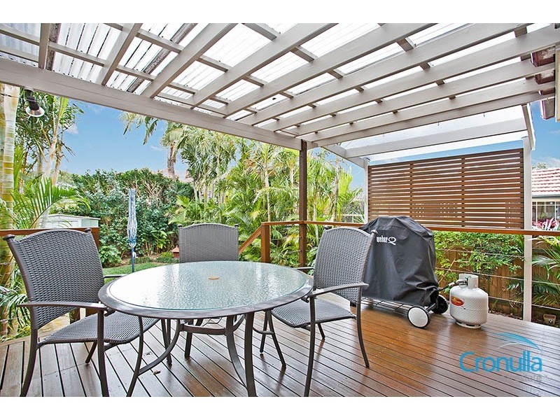 2A Boronia Street, Cronulla NSW 2230