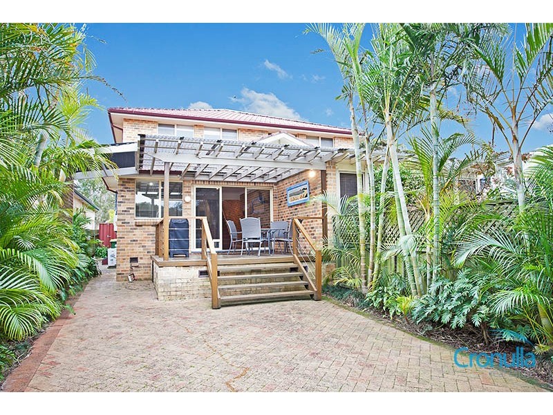 2A Boronia Street, Cronulla NSW 2230