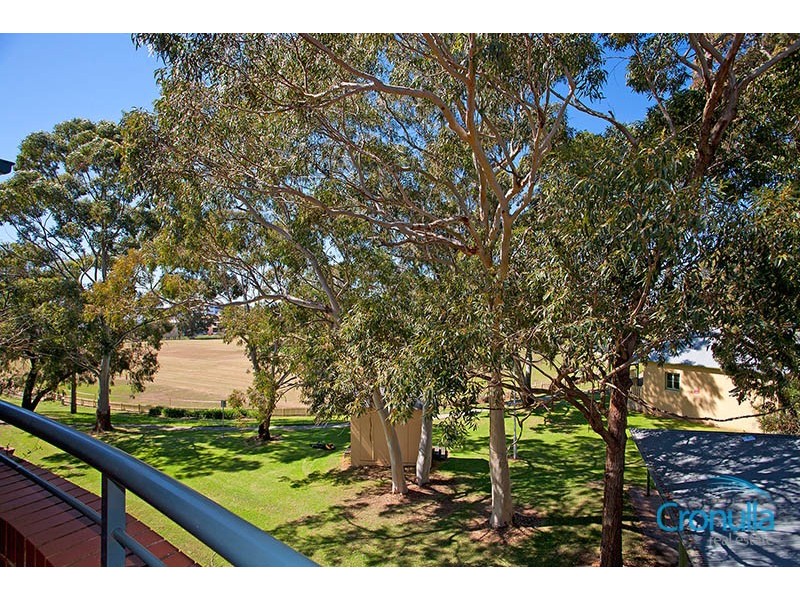 21/210-212 Willarong Road, Caringbah NSW 2229