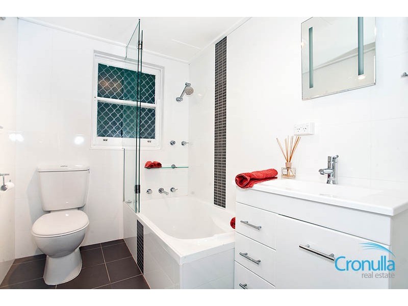 2/76 Elouera Rd, Cronulla NSW 2230