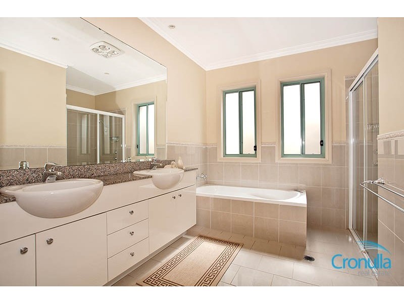 3A Rose Street, Cronulla NSW 2230