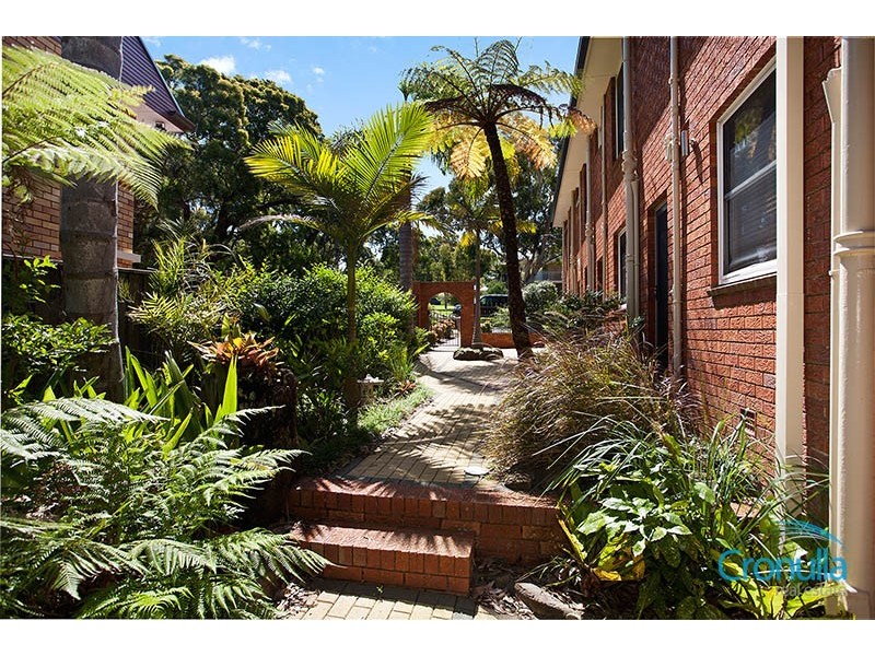 6/14  Gunnamatta Road, Cronulla NSW 2230