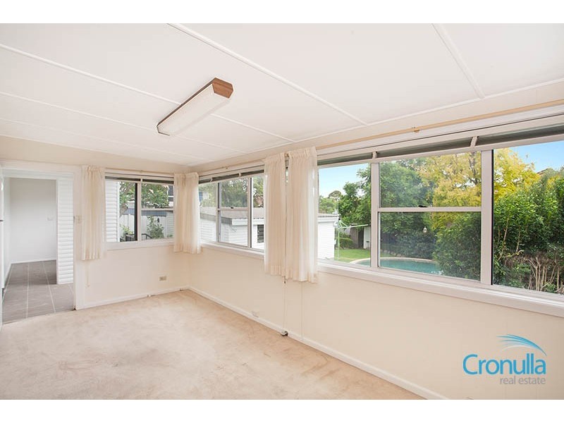 133 Denman Ave, Caringbah NSW 2229