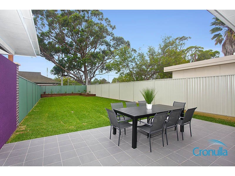 10B June Pl, Gymea NSW 2227