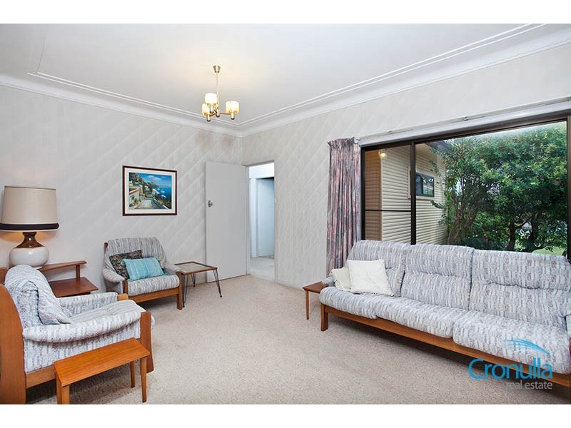 49 Burleigh Avenue, Caringbah NSW 2229