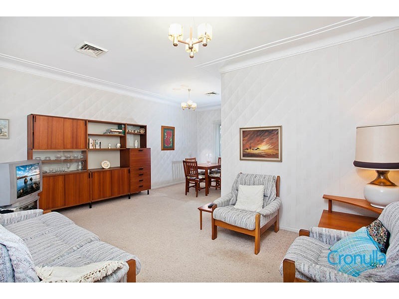 49 Burleigh Avenue, Caringbah NSW 2229