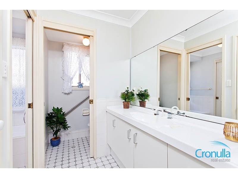 131b Cawarra Rd, Caringbah NSW 2229
