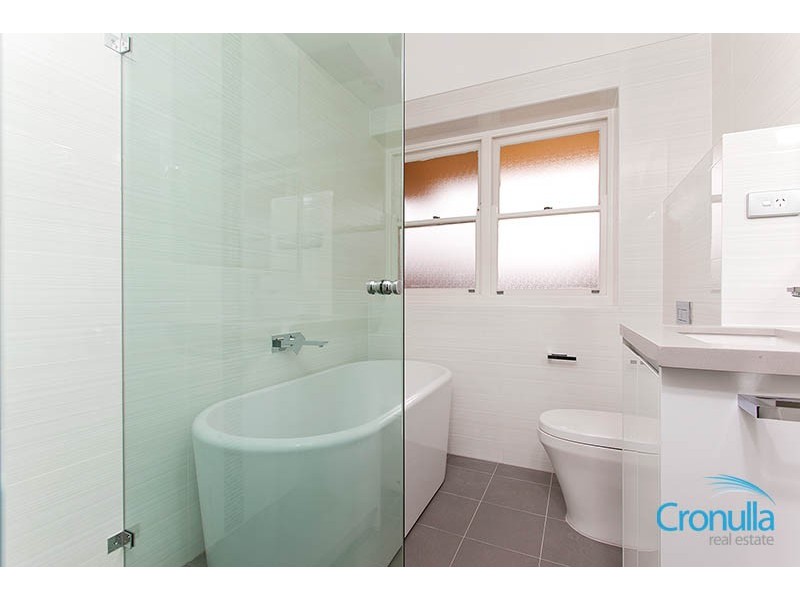 19/8-10 Deeban Walk, Cronulla NSW 2230