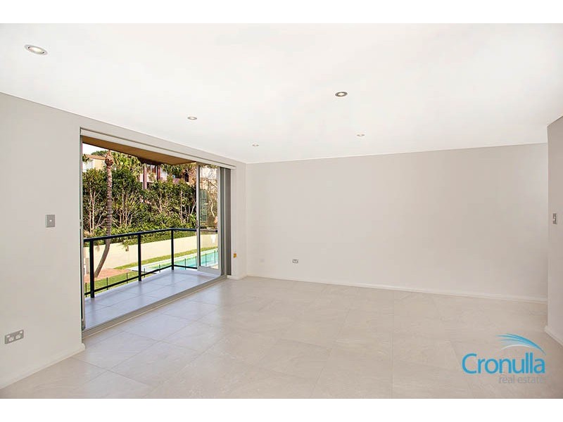 19/8-10 Deeban Walk, Cronulla NSW 2230