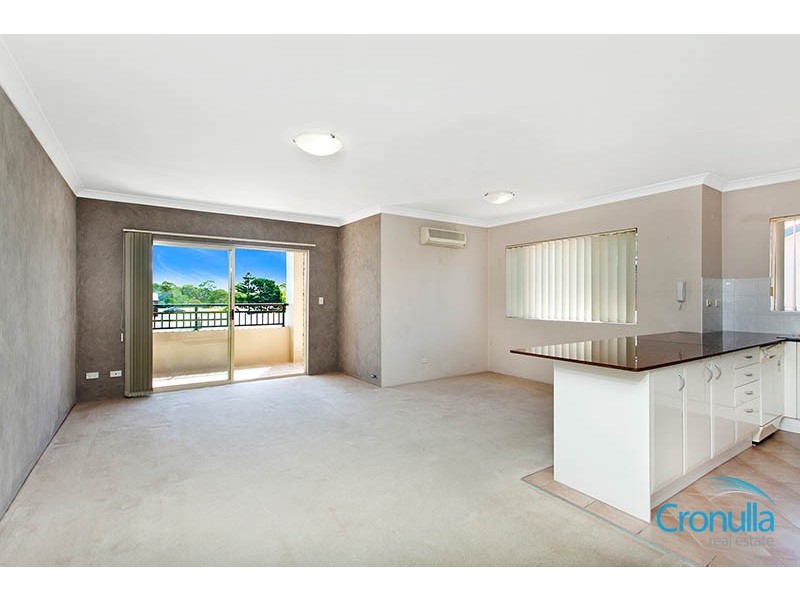 21/398 Port Hacking Rd, Caringbah NSW 2229
