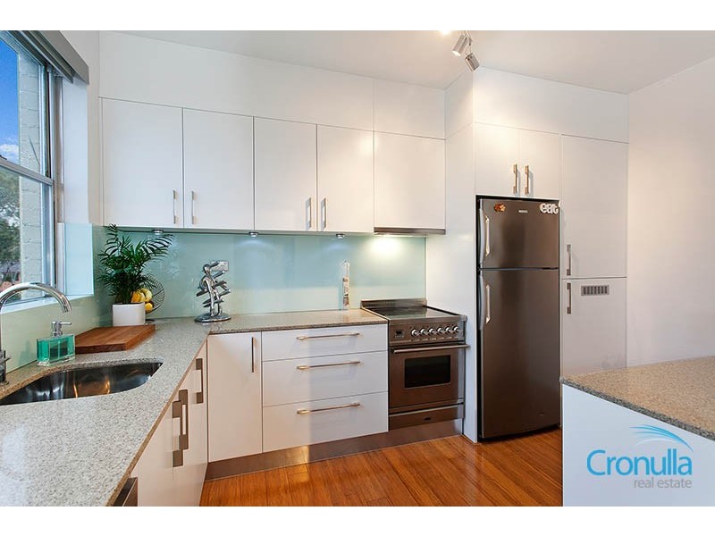 30/8-10 Deeban Walk, Cronulla NSW 2230