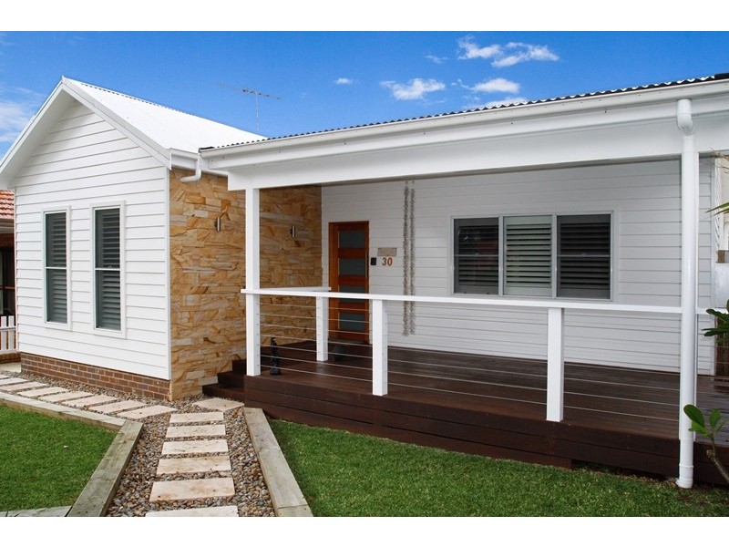 30 Raleigh Ave, Caringbah NSW 2229