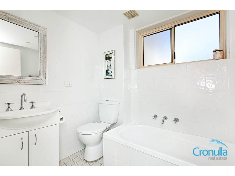 4/17 Arthur Ave, Cronulla NSW 2230
