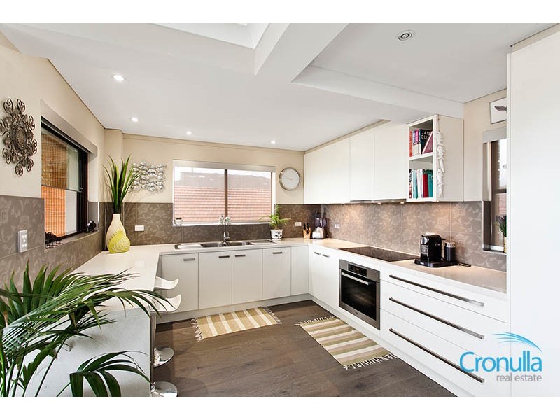 6/117 Gerrale St, Cronulla NSW 2230