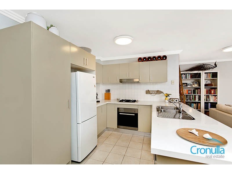 6/22 Searl Rd, Cronulla NSW 2230