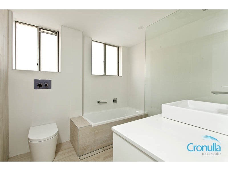 2/18 Croydon St, Cronulla NSW 2230