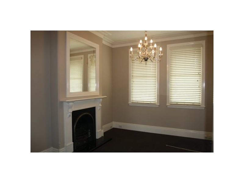 30 Holmwood, Newtown NSW 2042