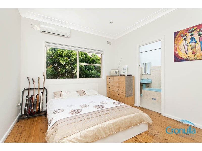 19 Ewos Parade, Cronulla NSW 2230
