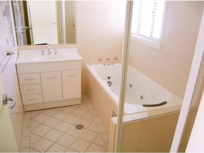 40 Epacris Avenue, Caringbah NSW 2229