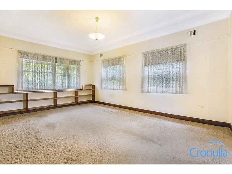 32 Wills Road, Woolooware NSW 2230