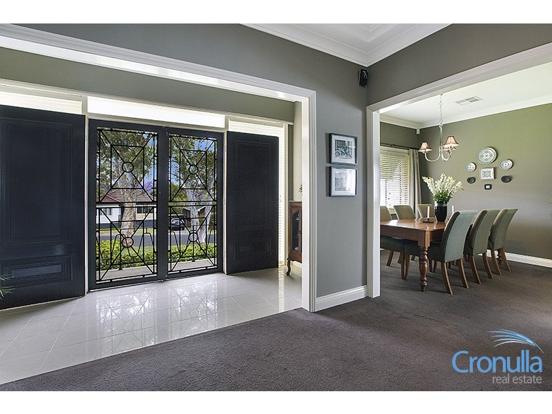 6 Kanoona Street, Caringbah South NSW 2229