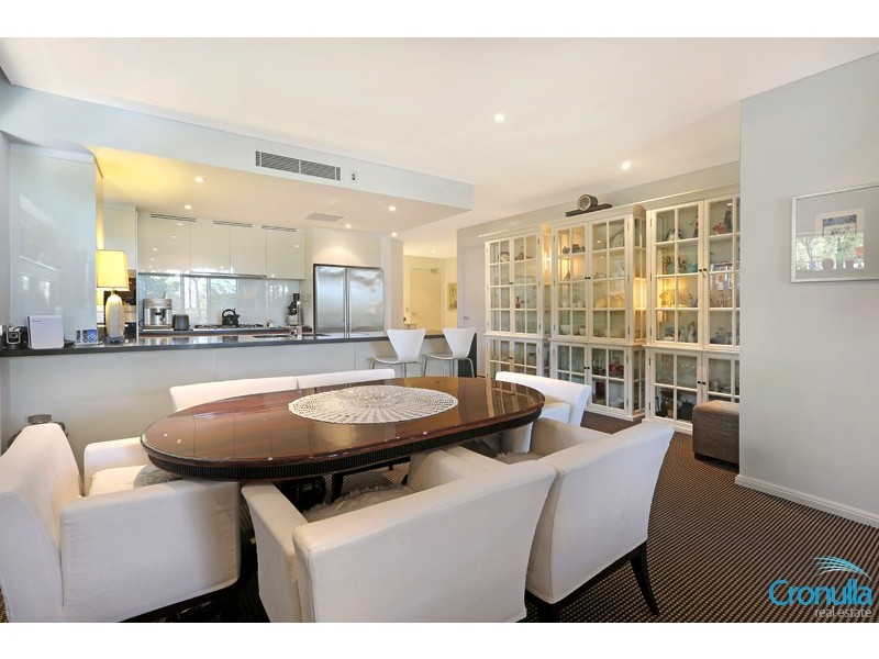 11/2 Corea St, Sylvania NSW 2224