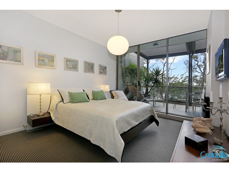 11/2 Corea St, Sylvania NSW 2224