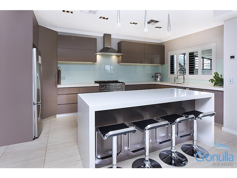 11 Booyong Avenue, Caringbah NSW 2229