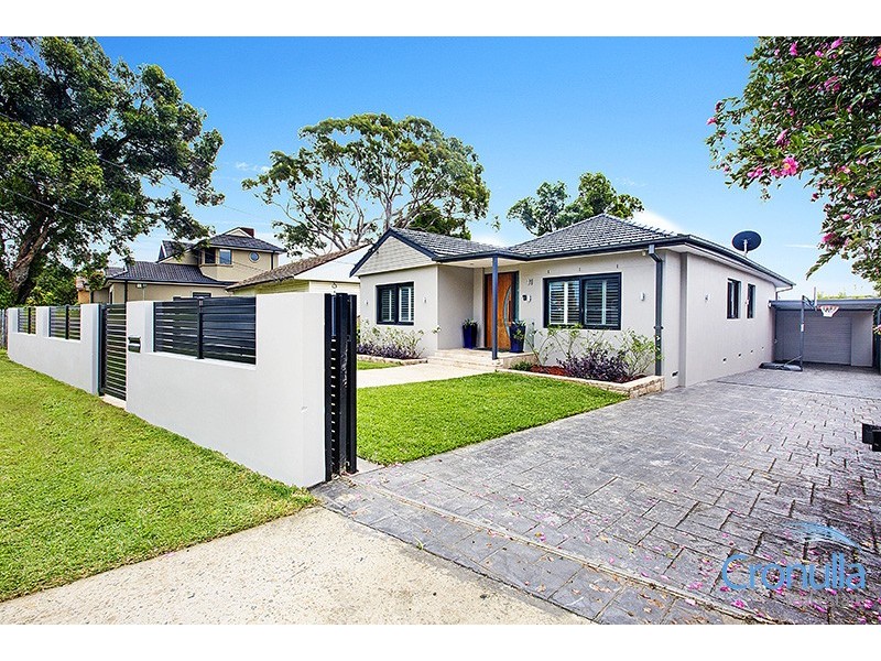 11 Booyong Avenue, Caringbah NSW 2229