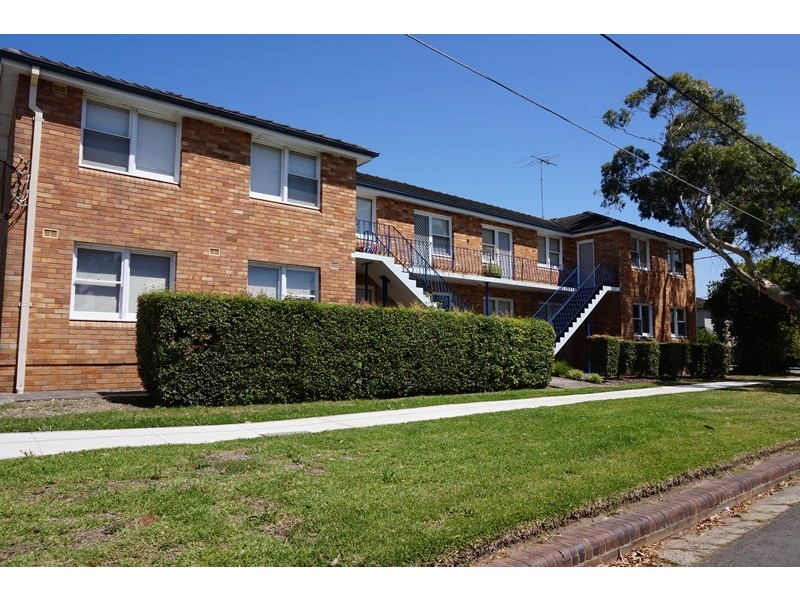 2 Ocean Street, Cronulla NSW 2230