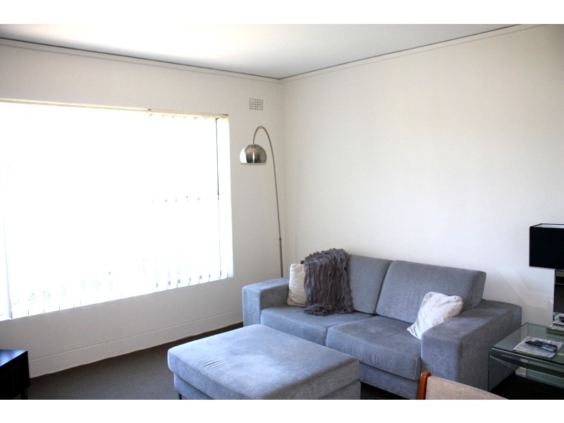 53 Caronia Ave, Woolooware NSW 2230