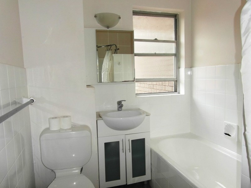 53 Caronia Ave, Woolooware NSW 2230