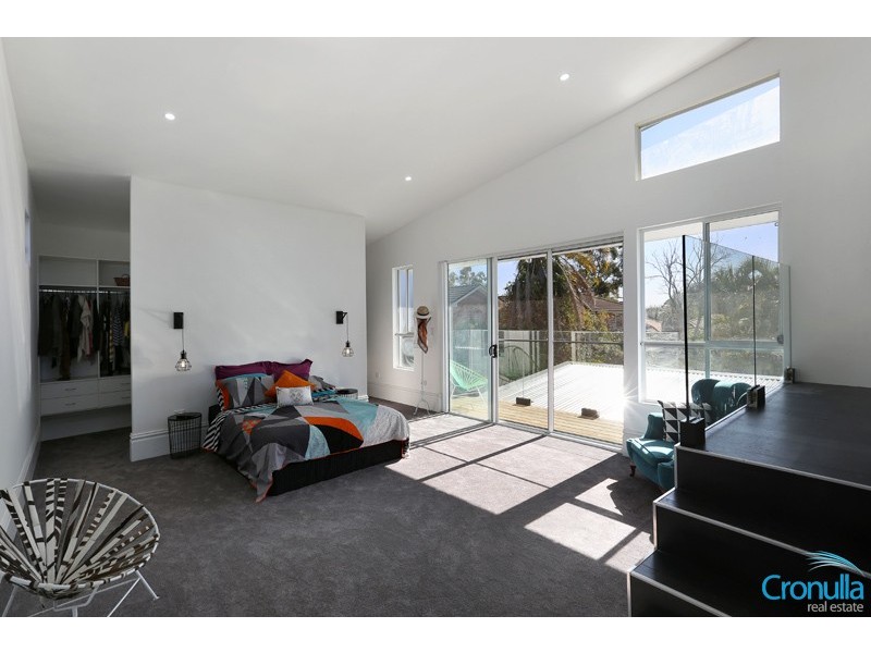 9 Burrawalla Rd, Caringbah NSW 2229