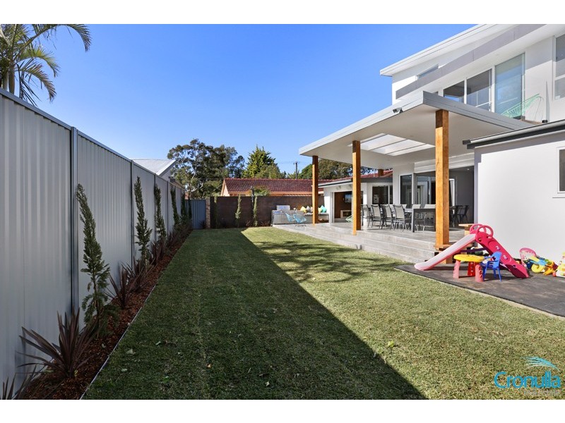9 Burrawalla Rd, Caringbah NSW 2229