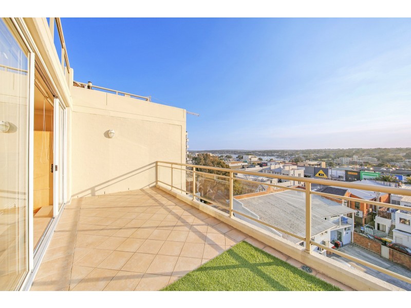 Penthouse 3/1 Ocean Grove, Cronulla NSW 2230