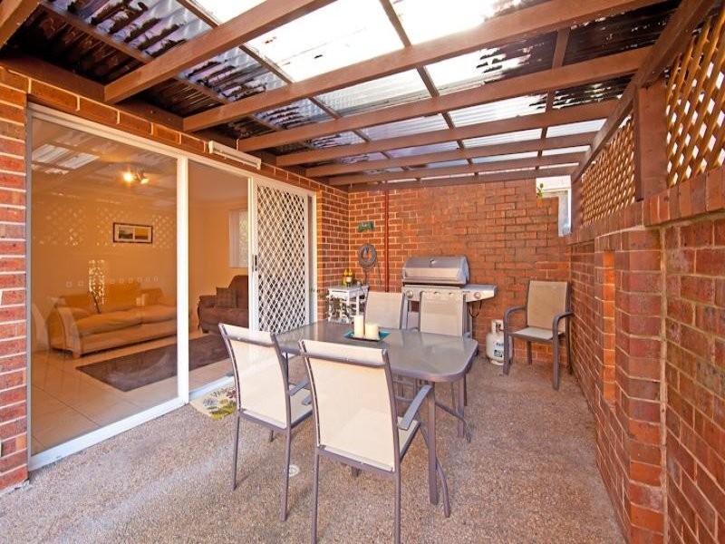 8/2 Railway Crescent, Jannali NSW 2226