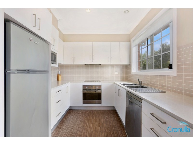 17b Robinson Street, Cronulla NSW 2230
